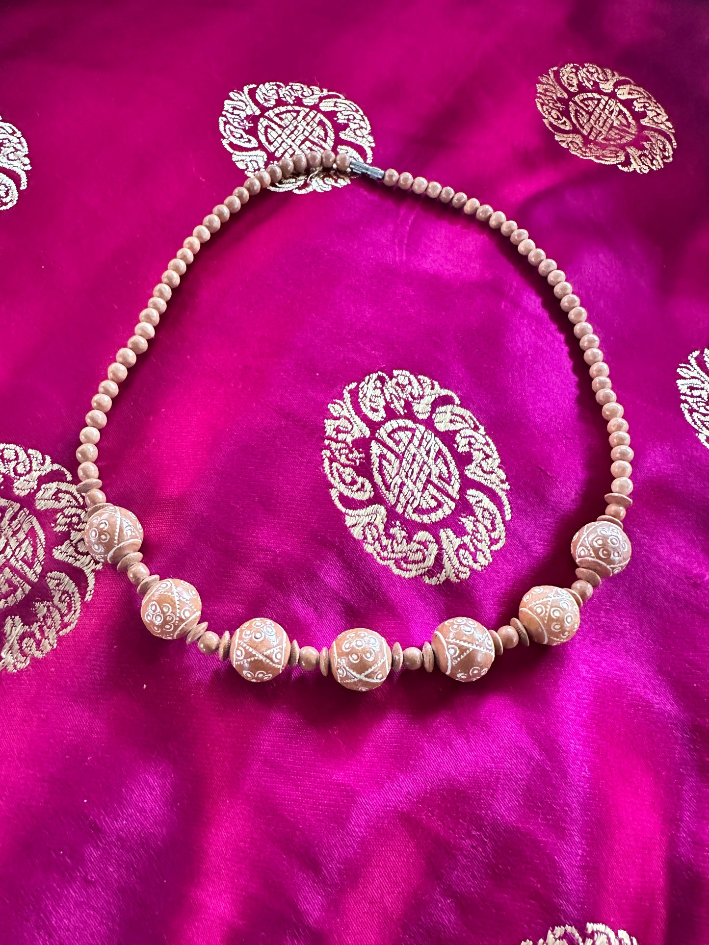 🌙 Boho Carved Bead Necklace