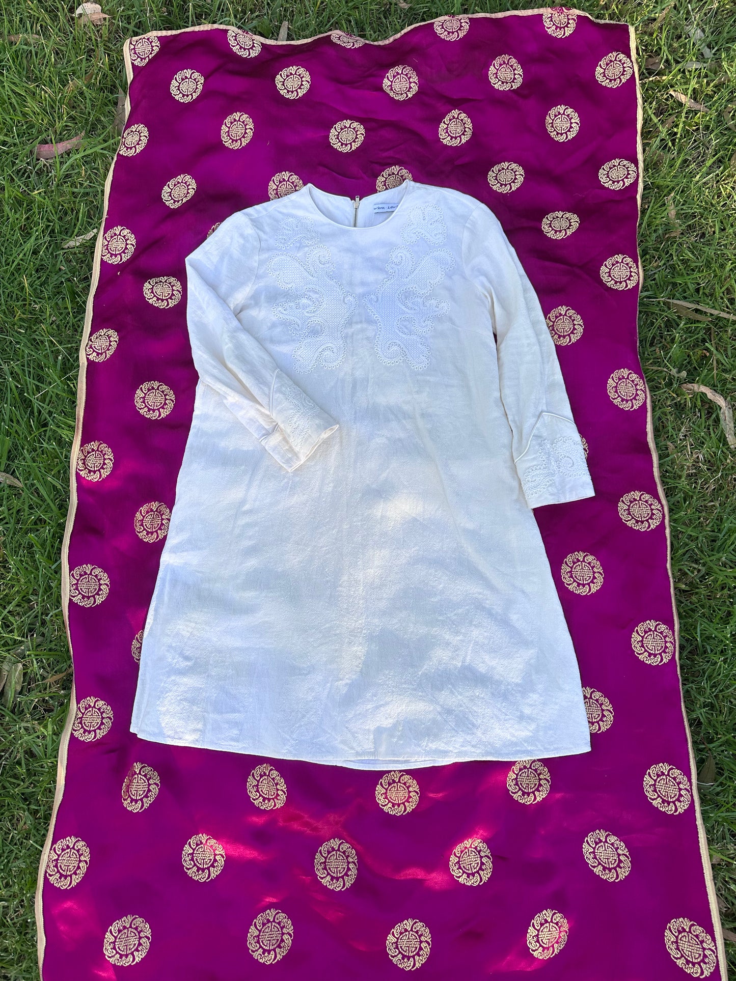 White Linen 60 style mini Dress