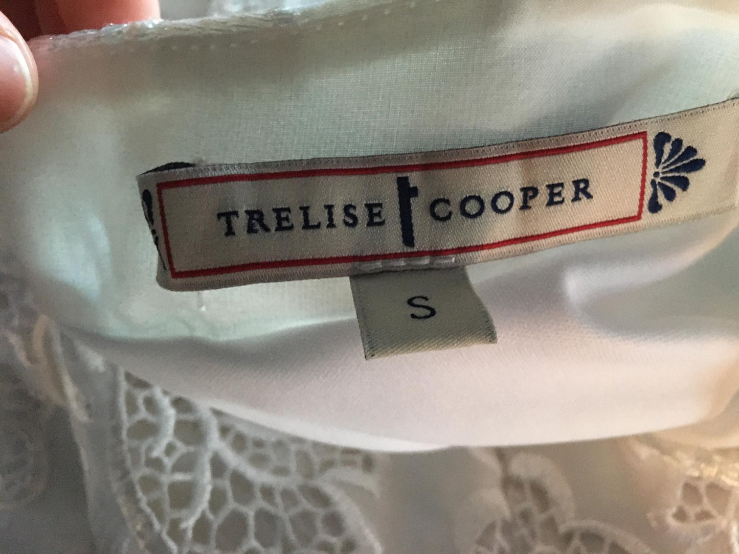 Taelise Cooper embossed floral white dress